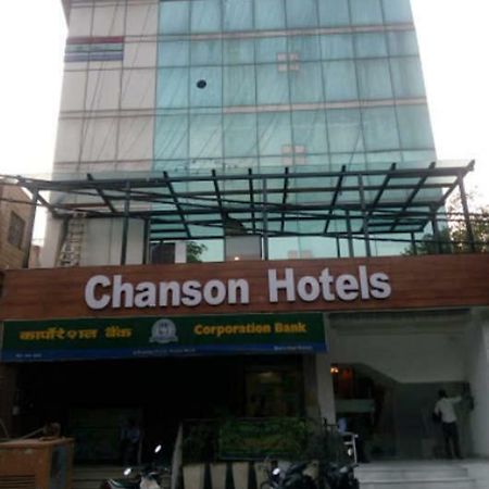 Chanson Hotel New Delhi Exterior photo